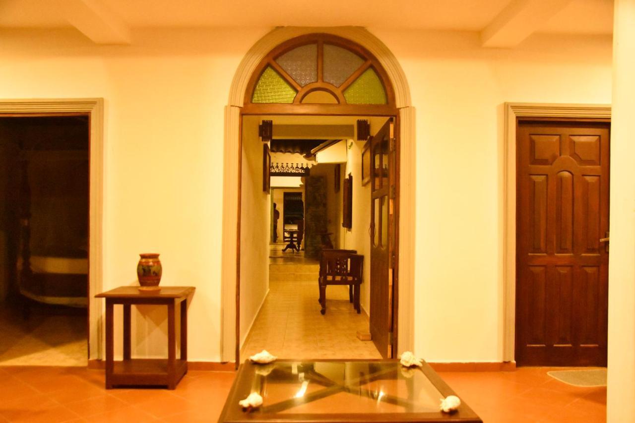 Oriental Rest Hotel Hikkaduwa Buitenkant foto