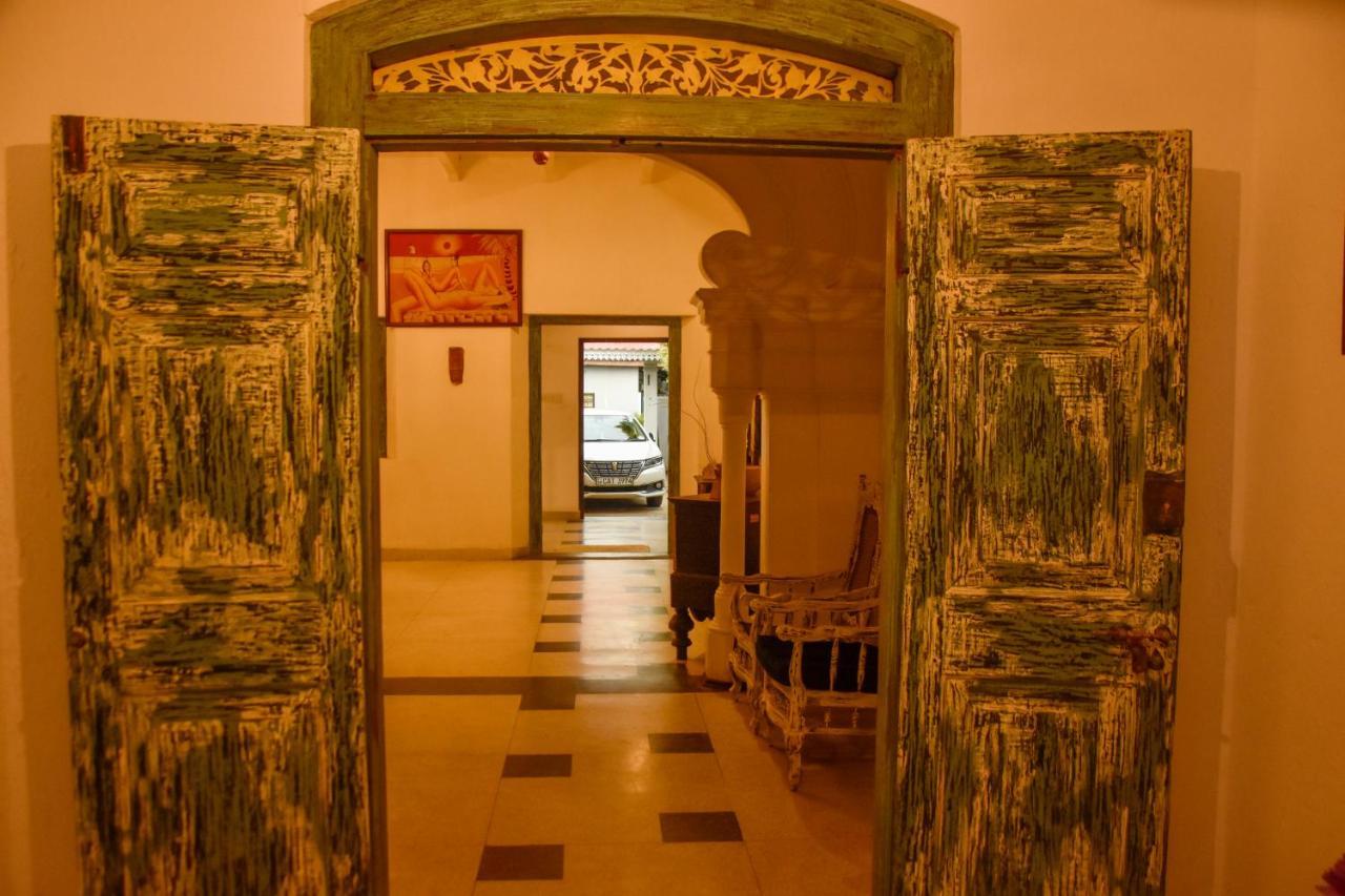 Oriental Rest Hotel Hikkaduwa Buitenkant foto